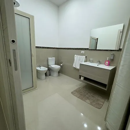 Angelo Custode Apartament *